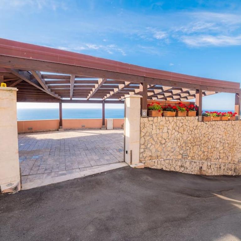 Chalet vista mare a Taormina con parcheggio Paolone House - Chalet - 4