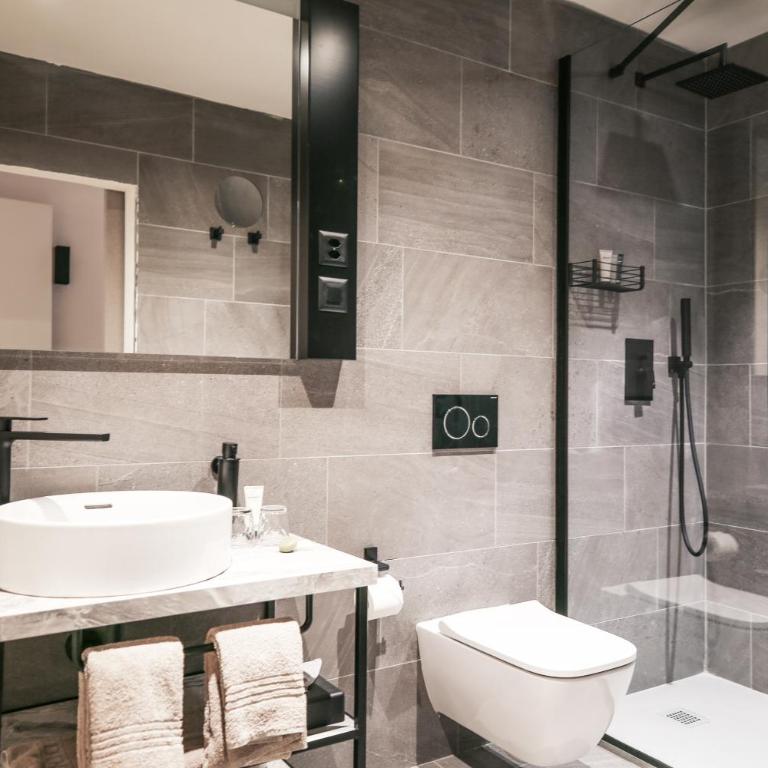 Adaastra Boutique Hotel - Doppelzimmer mit Balkon - 2