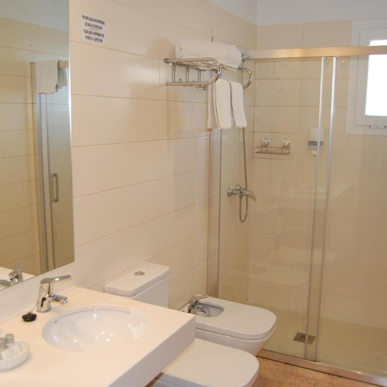 Hotel Riad Arruzafa - Habitación Triple con aparcamiento - 1