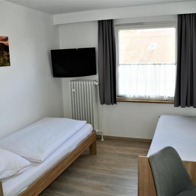 Haus am Bach - Kleines Zweibettzimmer - 3