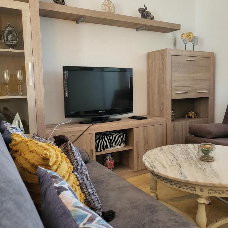 LUJOSO ADOSADO de TRES HABITACIONES en VERA PLAYA A 200 METROS DEL MAR - Casa de 3 dormitorios - 34