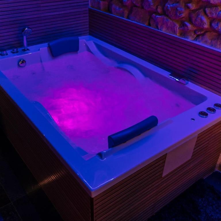 Utopía Alicante - Hotel Boutique para adultos - Deluxe Double Room with Bath - 16