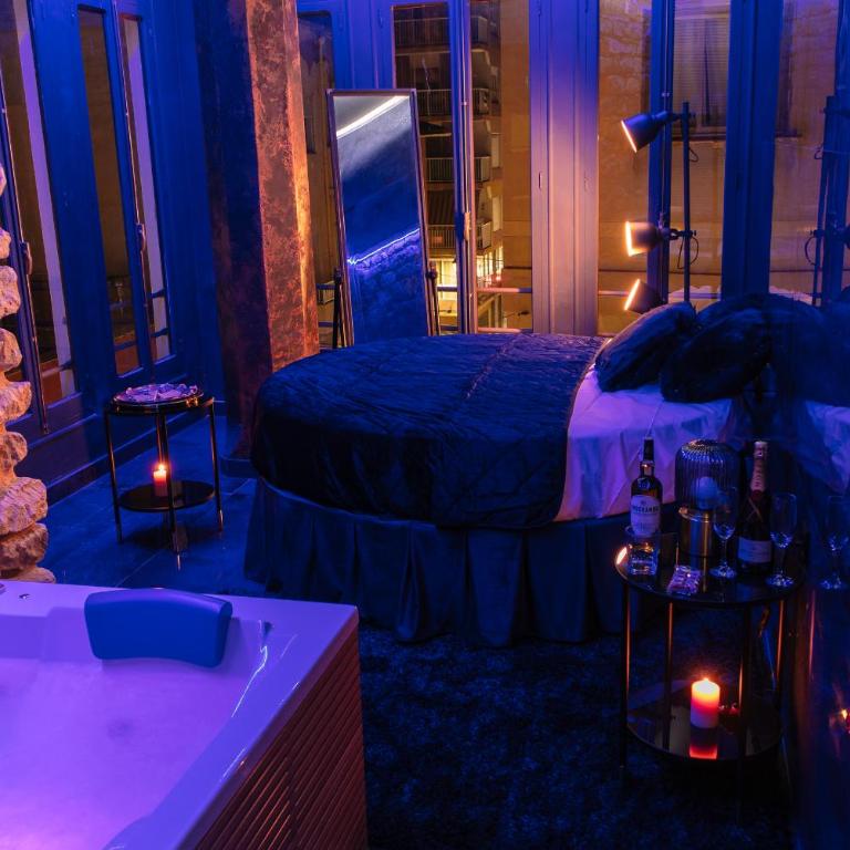 Utopía Alicante - Hotel Boutique para adultos - Deluxe Double Room with Bath - 13