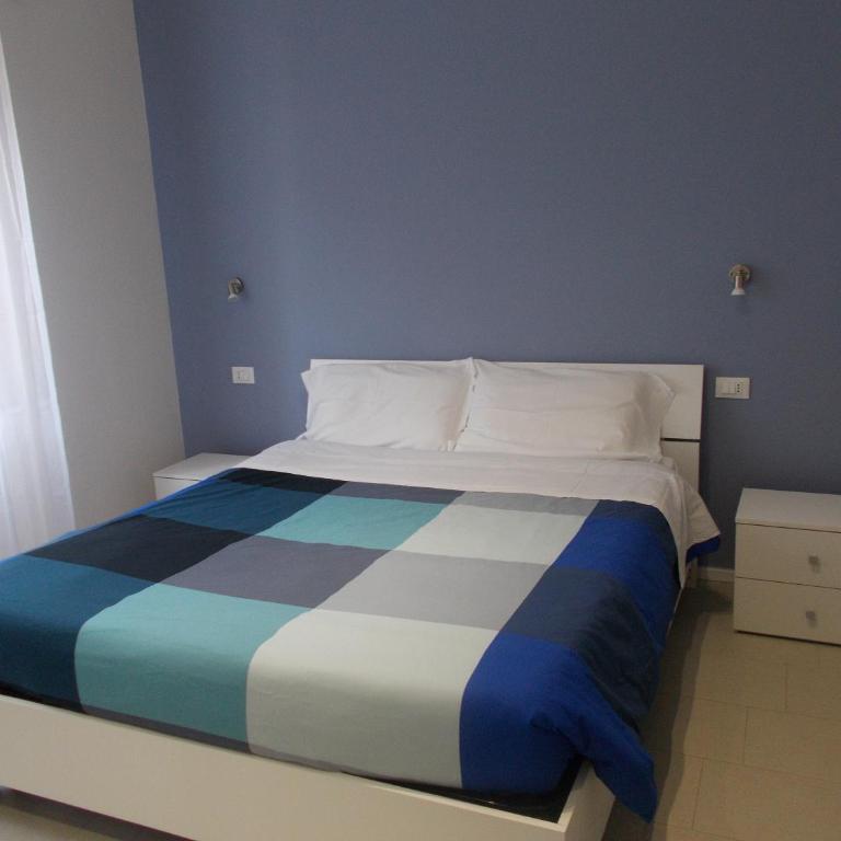 Il Giardino di Anna - Charming rooms in Cagliari - Camera Familiare con Bagno Privato - 5