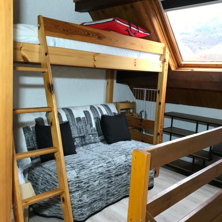 APPARTEMENT CAUTERETS POUR 4 PERSONNES AVEC PARKING - Appartement 1 Chambre - 8