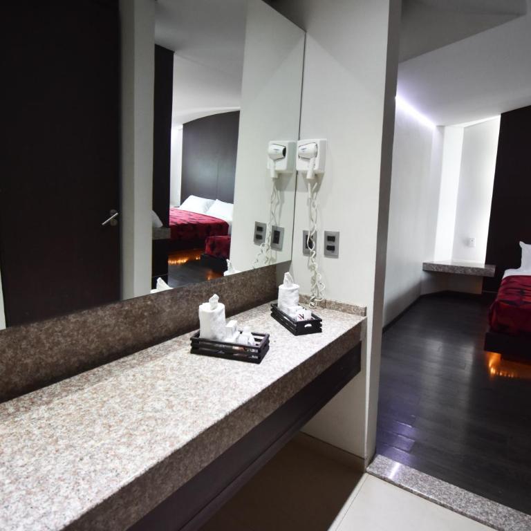 Hotel Via La Villa - Standard Two Beds - 6
