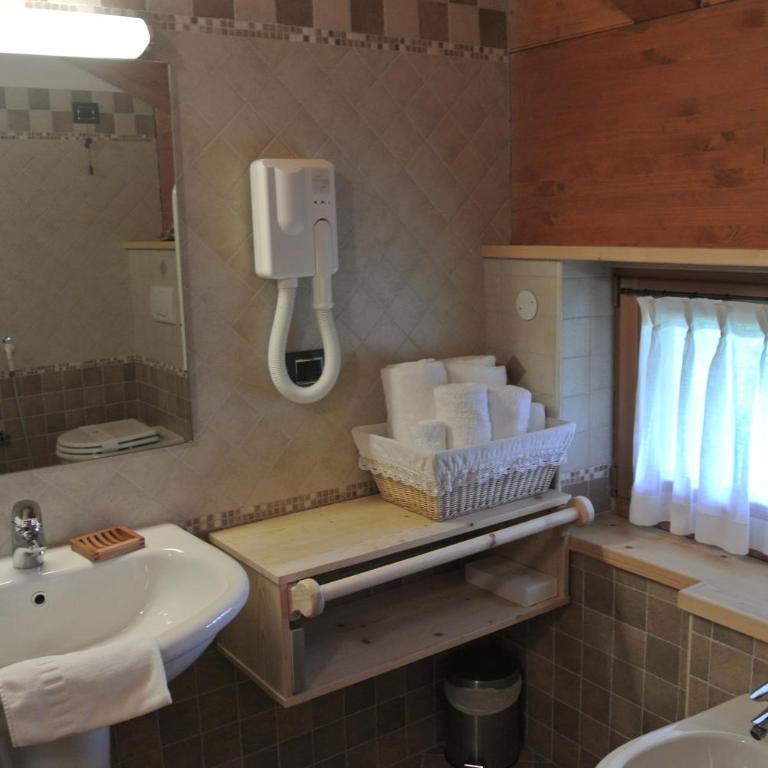 Hotel de Gletscher - Camera Deluxe Matrimoniale/Doppia con Letti Singoli con Vista Montagna - 1