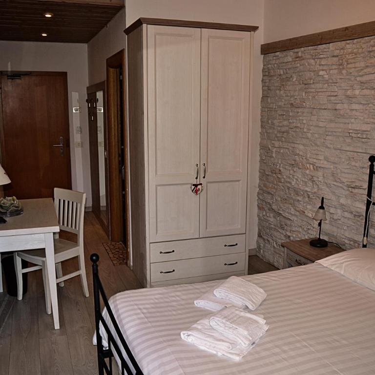 Hotel Cova - Camera Superior Matrimoniale/Doppia con Letti Singoli - 2