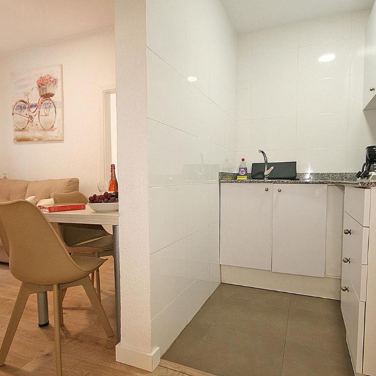 Apartamentos Venecia - Appartamento con 2 Camere da Letto - 8