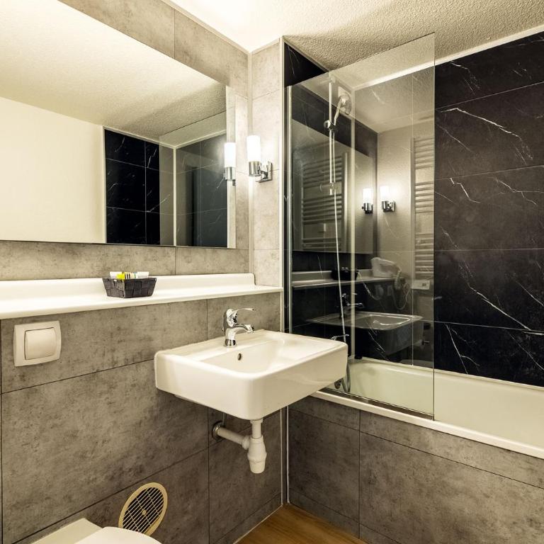 Hôtel Le Cyrano Bergerac - Chambre Double - 4