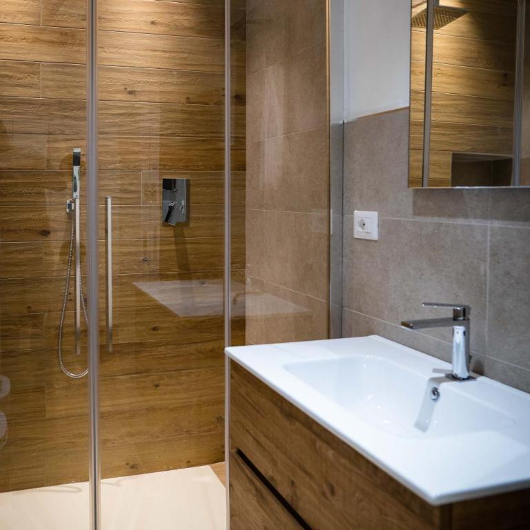 L Archè Comfort & Relax Brown Home di via Varesina - Appartamento con 1 Camera da Letto - 21
