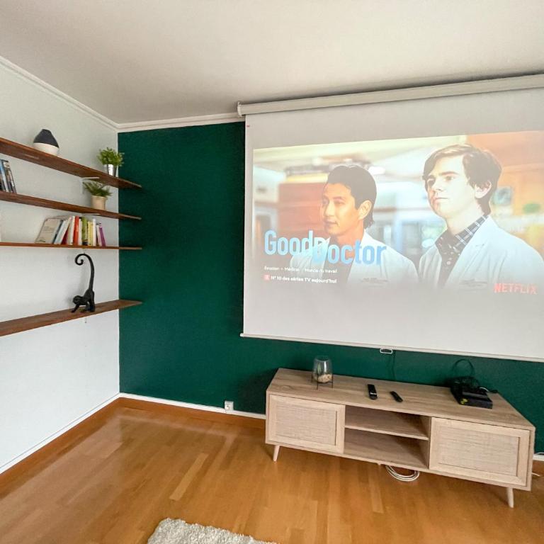 Cinéma & Disney avec Balcon & Parking en Hyper Centre - Apartment mit 2 Schlafzimmern - 13