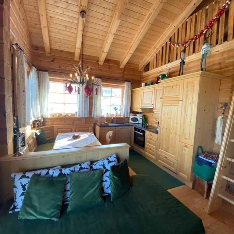 Almhütten Skorianz - Hütte zum Grünen Hirsch - 23