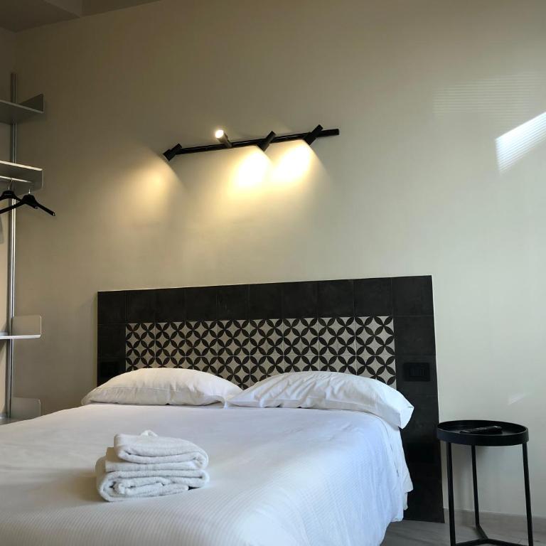 Solferino Apartment - One-Bedroom Apartment - 13