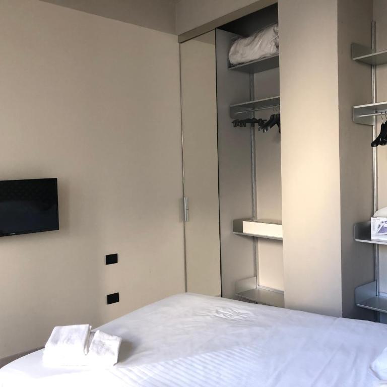 Solferino Apartment - One-Bedroom Apartment - 18