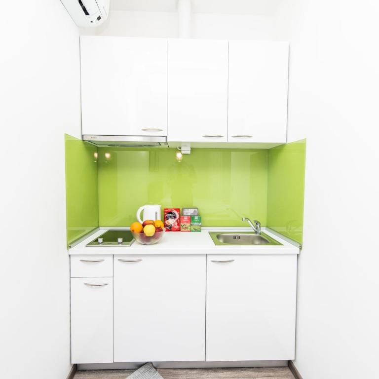 Modern studio for 3 people in the Heart of the City Center - Studio - 7