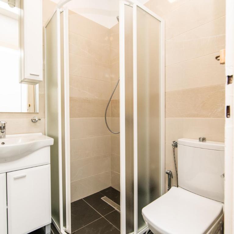 Modern studio for 3 people in the Heart of the City Center - Studio - 5
