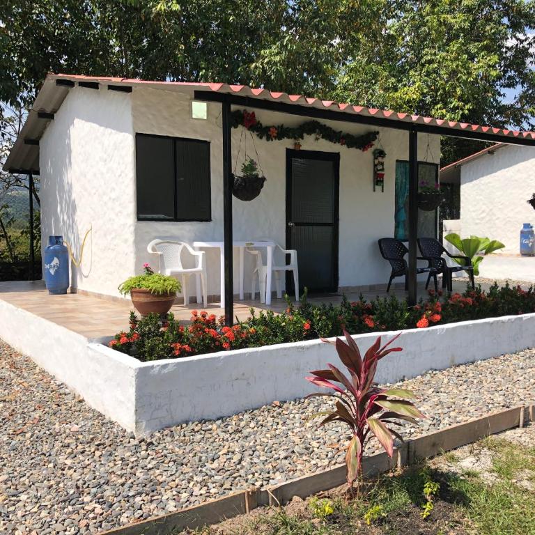 Cabañas Campestres en Villavicencio - Villa con vistas al jardín - 18