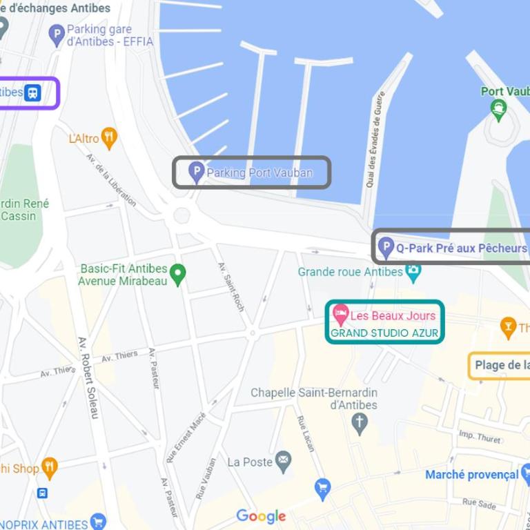 Grand Studio Azur - Idéal Couple en Escapade Vieil Antibes - Terrasse - Climatisation - WIFI HD - Plage Gravette & Gare SNCF 5min à pied - Port Vauban à pied - VIEILLE VILLE - Appartement 1 Chambre - 22