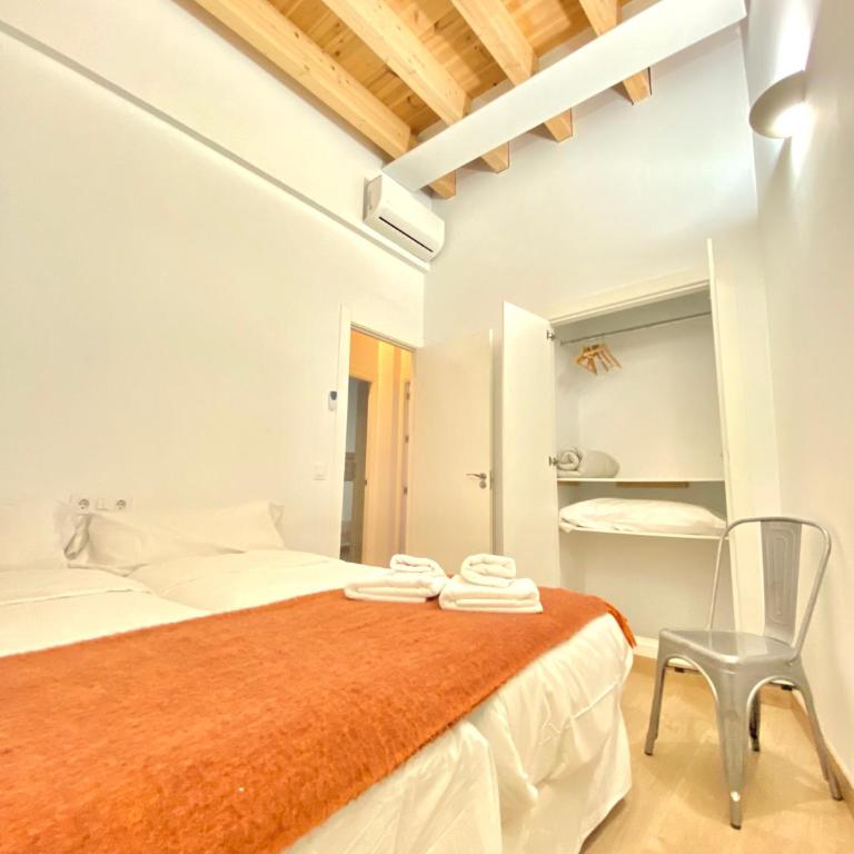 Top-notch downtown house with private rooftop terrace and parking opt - Villa - 36