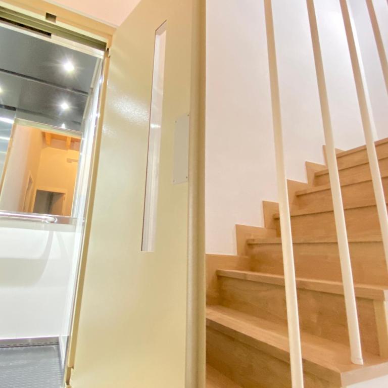 Top-notch downtown house with private rooftop terrace and parking opt - Villa - 43