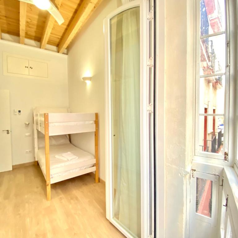 Top-notch downtown house with private rooftop terrace and parking opt - Villa - 34