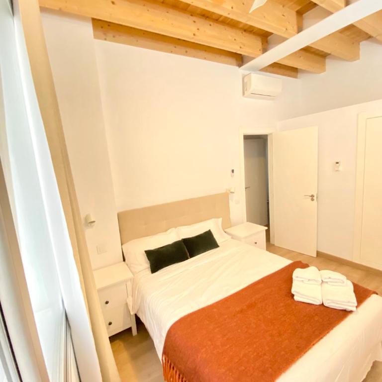 Top-notch downtown house with private rooftop terrace and parking opt - Villa - 15