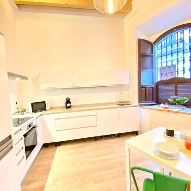 Top-notch downtown house with private rooftop terrace and parking opt - Villa - 21