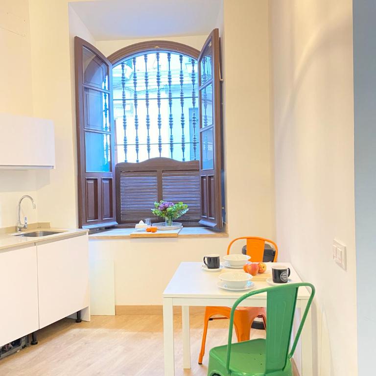 Top-notch downtown house with private rooftop terrace and parking opt - Villa - 23