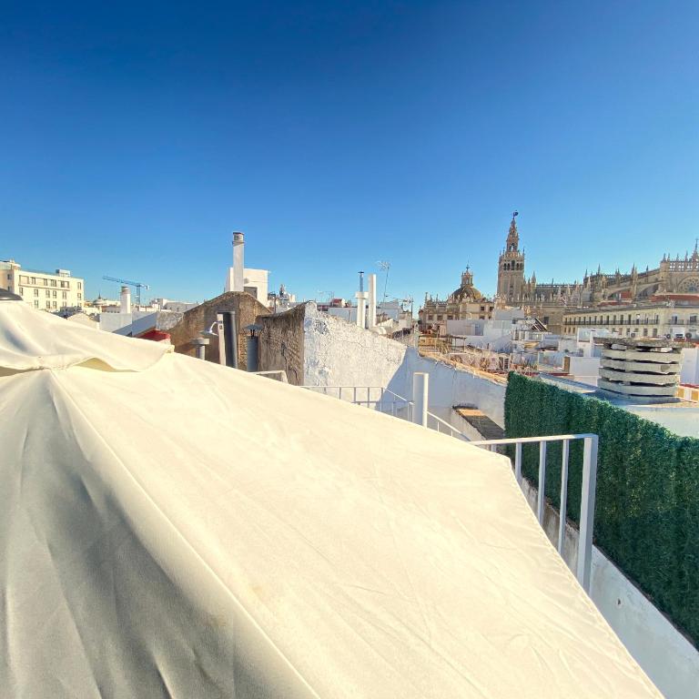 Top-notch downtown house with private rooftop terrace and parking opt - Villa - 26