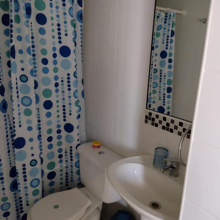 Departamento a pasos de la playa y centros comerciales - Two-Bedroom Apartment - 15