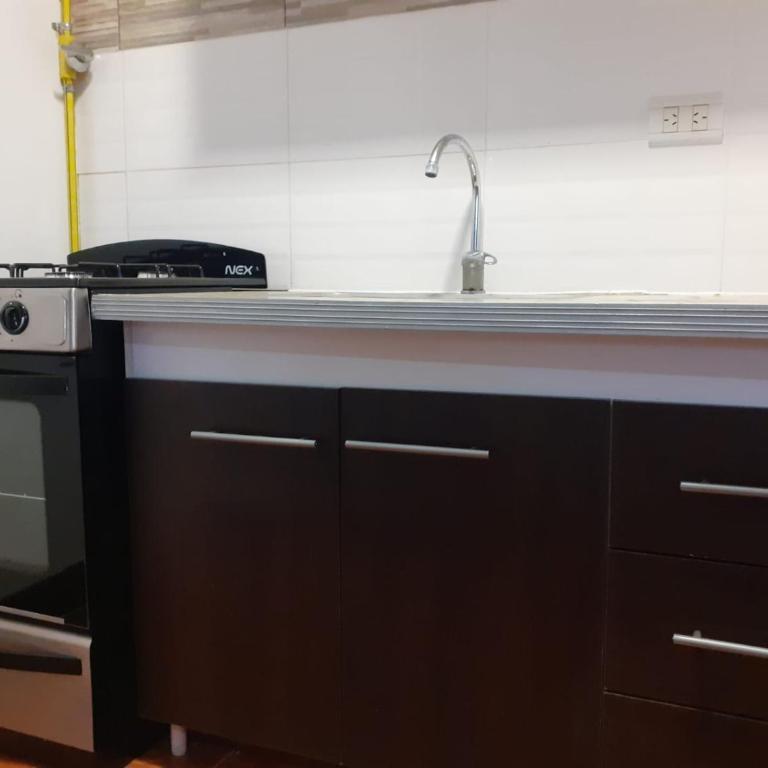 DEPARTAMENT AMATT (15 min del Aeropuerto Internacional Ezeiza) - Apartamento de 2 dormitorios - 5