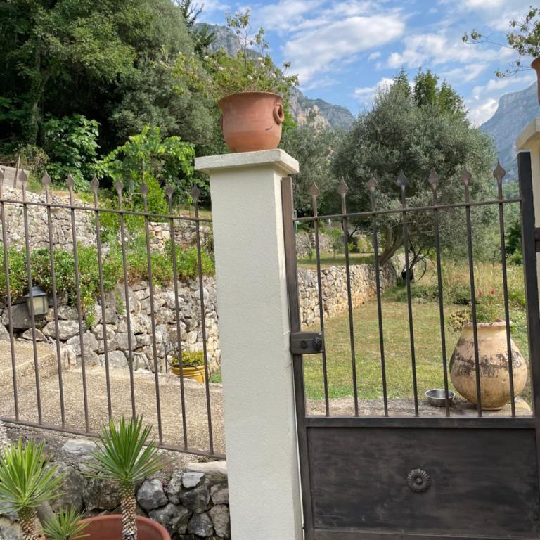 Maison avec jardin et vue - Le Pont du Loup 06 - Maison 2 Chambres - 18