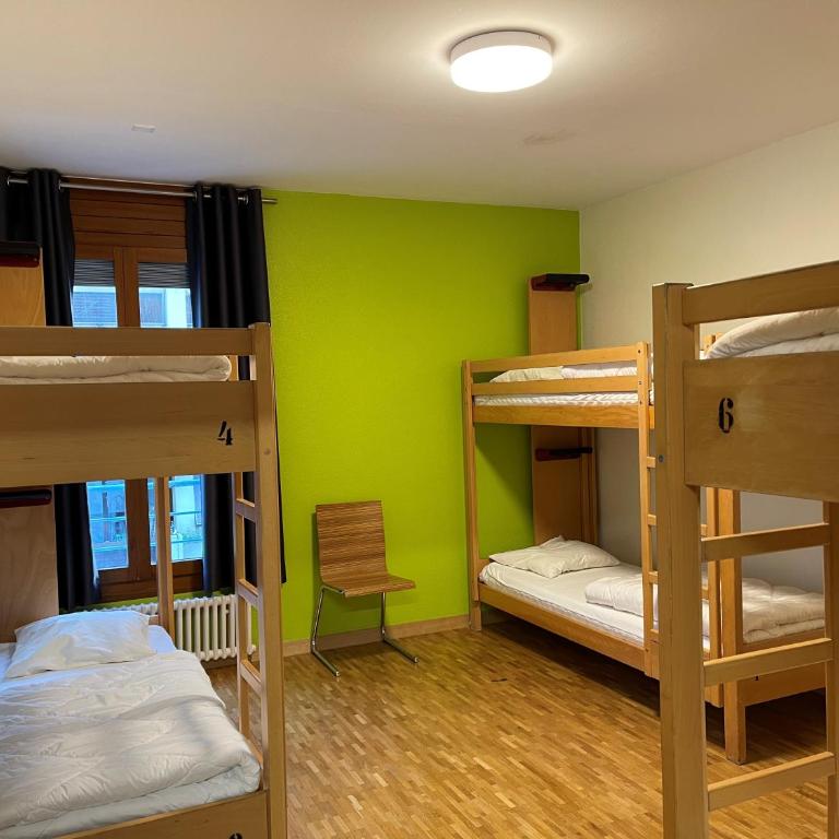 Geneva Hostel - Lit Simple dans Dortoir pour Femmes - 3