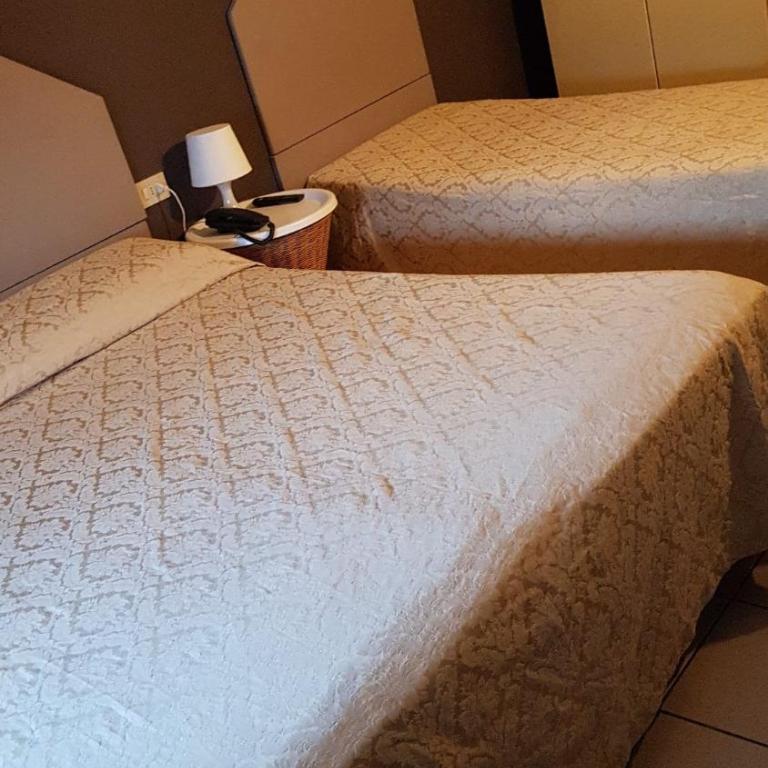 Hotel Ariston - Camera Tripla - 4