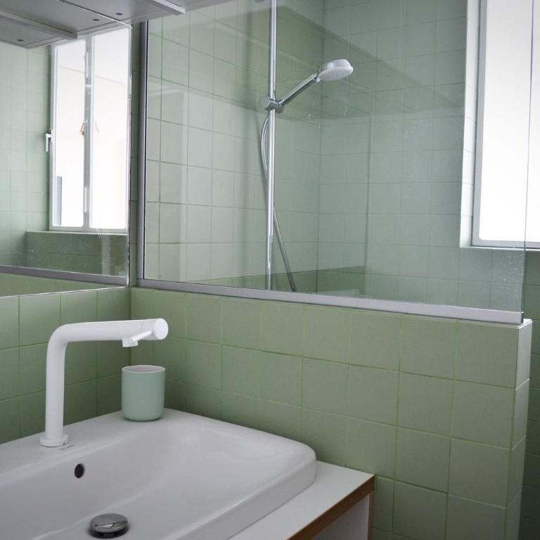Appartement design avec balcon - Appartement 1 Chambre - 9