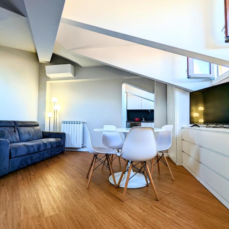 Monza Apartments - Superior Apartment - 4