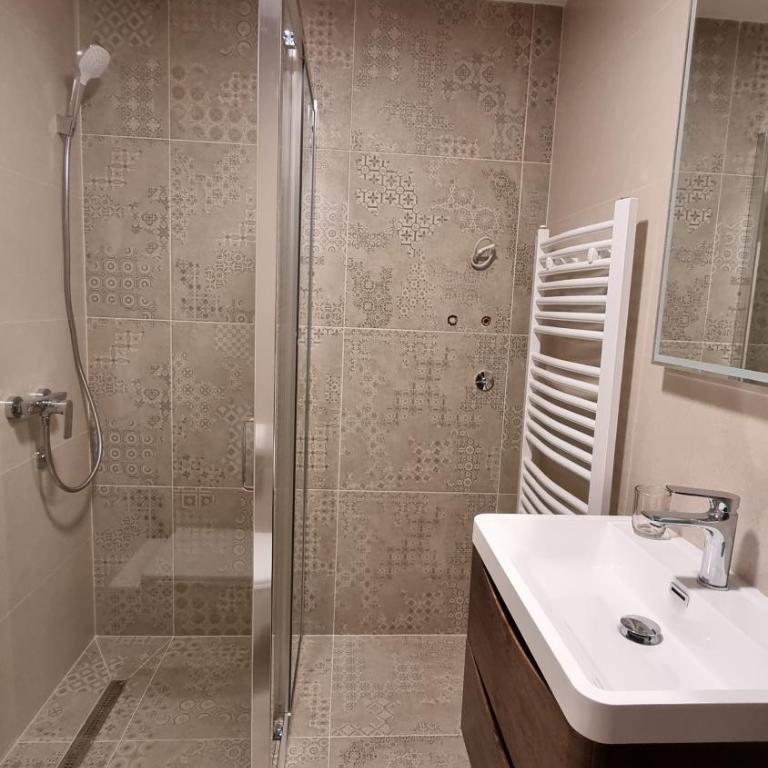 Jahorina Villa IN - Apartment with Sauna - 1