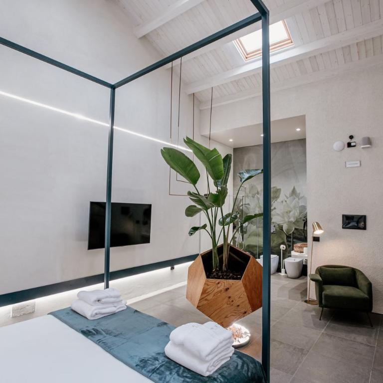 FICOPALA SUITES - Camera King con Vista Piscina - 6