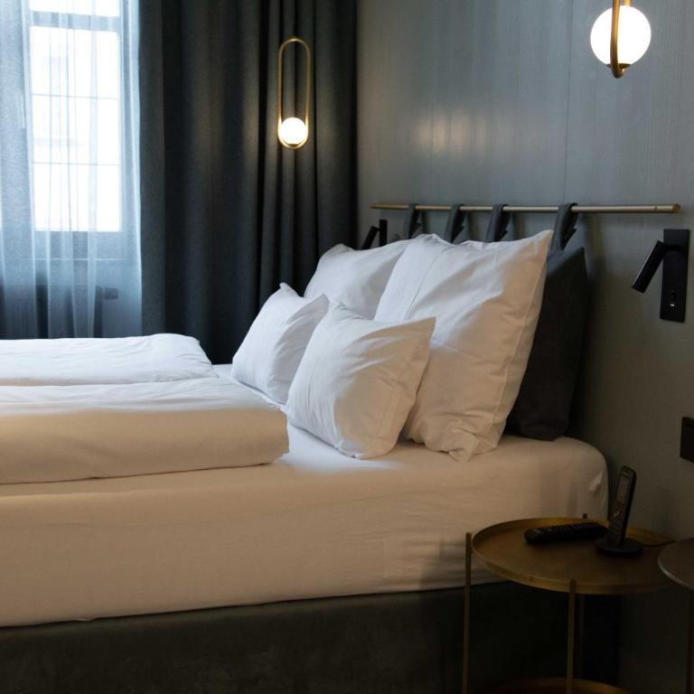 Altstadthotel Weisses Kreuz - Doppelzimmer – Medium - 6