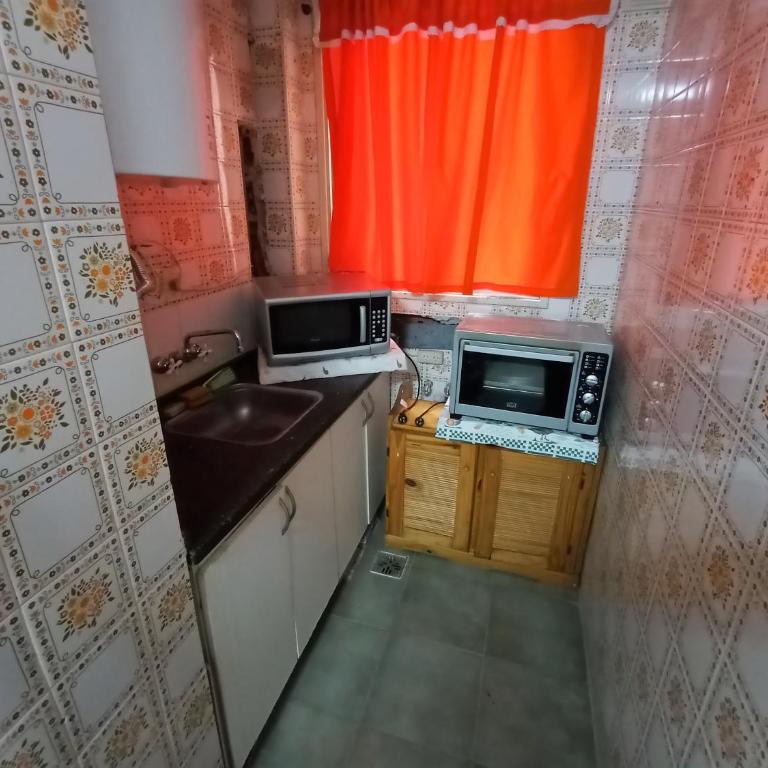 EFDEPARTAMENTOS Dos ambientes Plaza Colon - Apartamento con balcón - 7