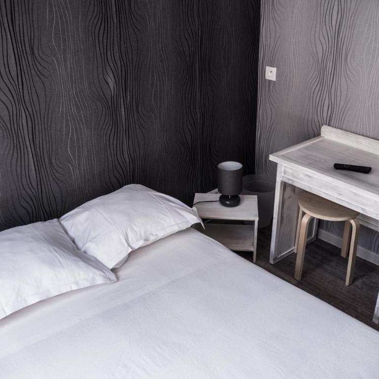 Le Bannier Hotel Restaurant - Chambre Double Standard - 9