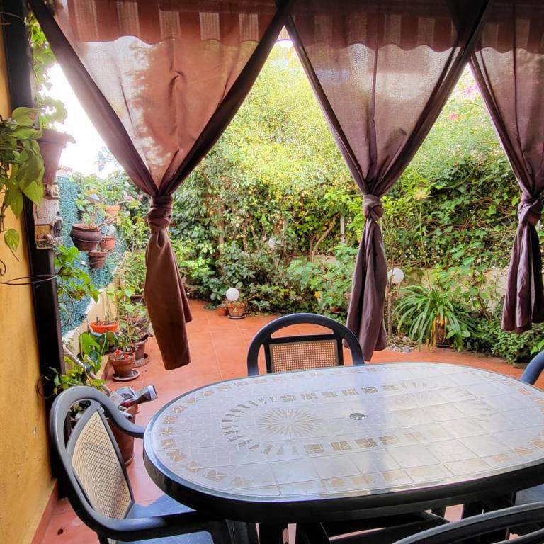 Casa baja preciosa con jardín privado en primera línea naturista! - Apartamento de 1 dormitorio - 18