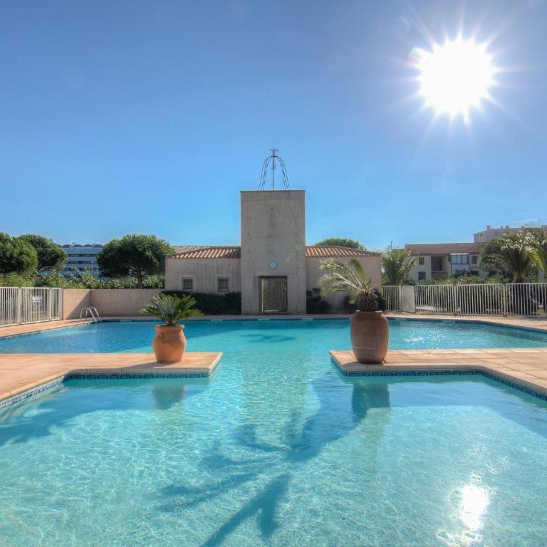 MARINES DU ROUSSILLON Villa en résidence avec piscine à 150 m de la plage v100 - Two-Bedroom House - 8