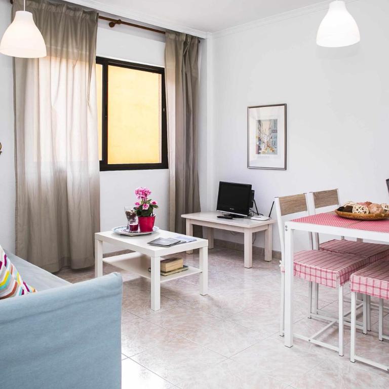 Confortable vivienda en La Laguna a 5 MIN tranvía - Apartamento - 1
