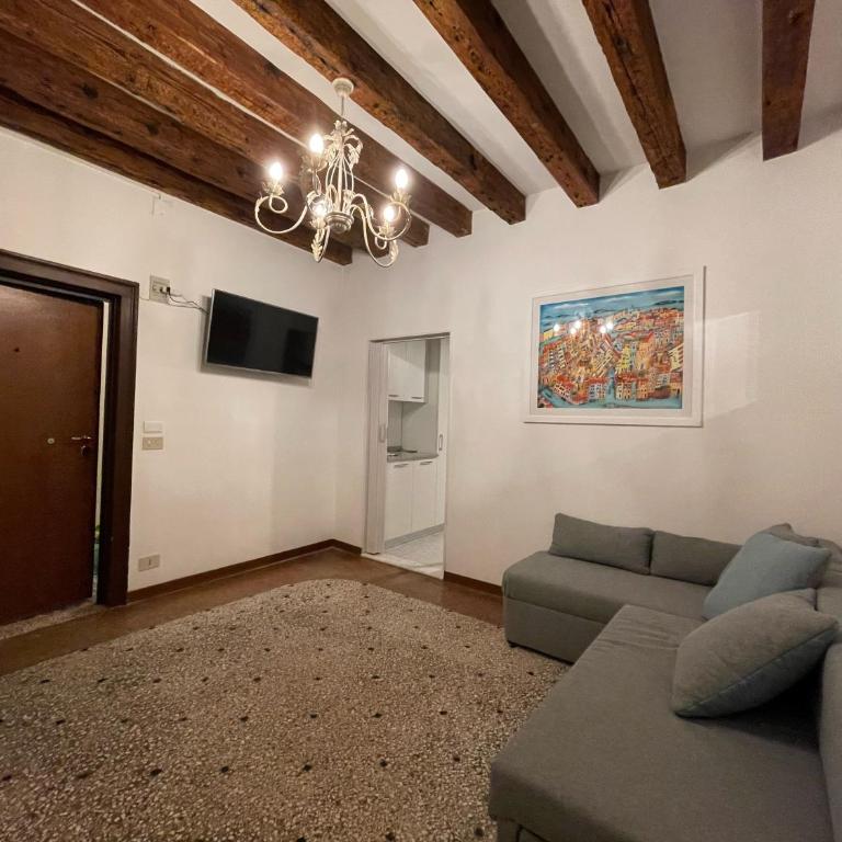 Ca Marga Cannaregio - Central Venetian Style 2 bedroom apartment - Two-Bedroom Apartment - 3