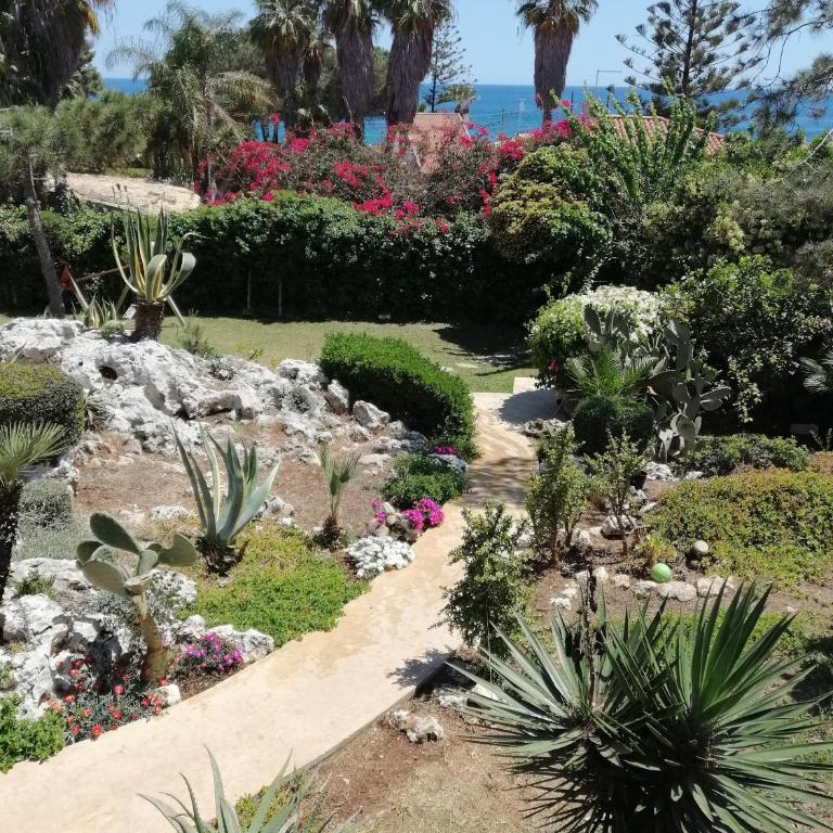 Appartamentino in villa a 2 passi dal mare - Camera Deluxe Matrimoniale con Vista Mare - 20