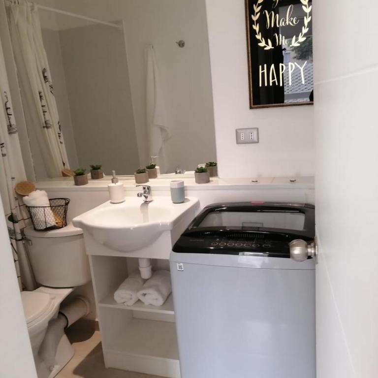 Hermoso departamento muy cerca del centro, playas, malls, hipermercado, hospital y clínicas - Apartamento de 2 dormitorios - 21