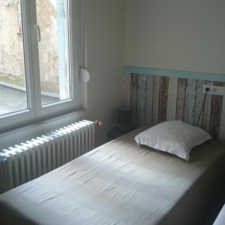 Le Bannier Hotel Restaurant - Chambre Triple - Accessible aux Personnes à Mobilité Réduite - 5