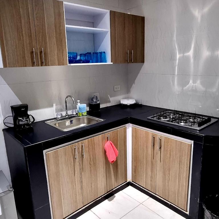 Apartaestudio acogedor cerca al Estadio Metropolitano - Apartamento de 1 dormitorio - 2